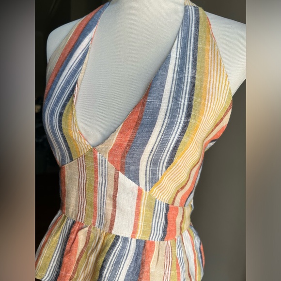 Hurley Halter neck smocked peplum top - Picture 3 of 6